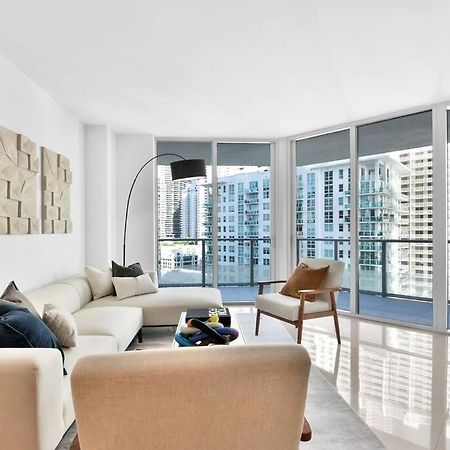 Lovely Upscale Condo Gorgeous View 2Bd 2Bath In Brickell ไมอามี ภายนอก รูปภาพ