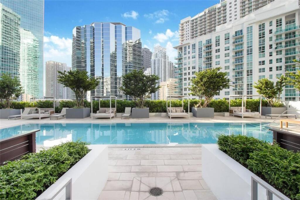 Lovely Upscale Condo Gorgeous View 2Bd 2Bath In Brickell ไมอามี ภายนอก รูปภาพ